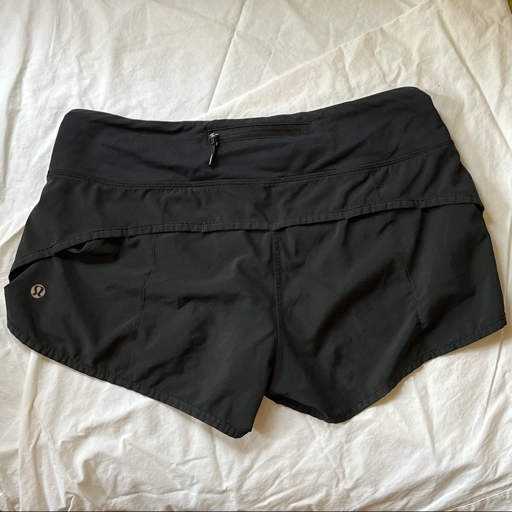 Lululemon Speed Up Short low-rise 2.5in inseam size 4